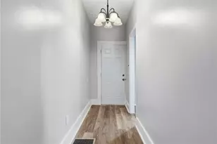 410 W 8th Ave, Tarentum, PA 15084 - Photo 3