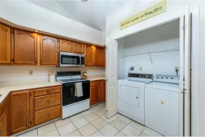 317 Vista Dr, Unity Township, PA 15601 - Photo 15
