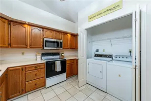 317 Vista Dr, Unity Township, PA 15601 - Photo 15