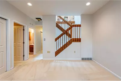 317 Vista Dr, Unity Township, PA 15601 - Photo 33
