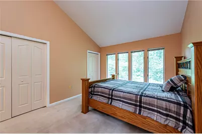 317 Vista Dr, Unity Township, PA 15601 - Photo 29