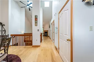 317 Vista Dr, Unity Township, PA 15601 - Photo 5