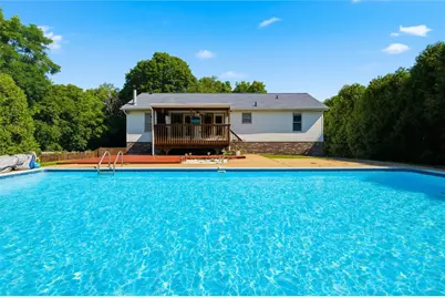 1015 Cliff Mine Rd, North Fayette, PA 15126 - Photo 37