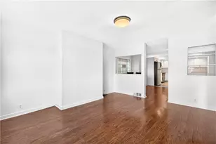 204 E Jefferson St, Pittsburgh, PA 15212 - Photo 5