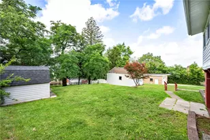 2861 Middletown Rd, Pittsburgh, PA 15204 - Photo 33