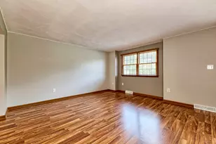 1128 Cranston Dr, Greensburg, PA 15601 - Photo 9
