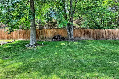 1128 Cranston Drive, Greensburg, PA 15601 - Photo 19