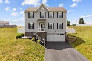 110 Norfolk Dr, Buffalo Township, PA 16055 - Photo 1