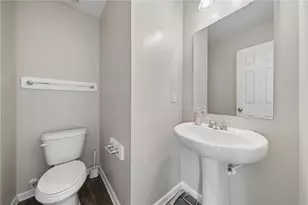 110 Norfolk Dr, Buffalo Township, PA 16055 - Photo 13