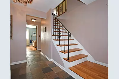 1768 Moynelle Drive, Pittsburgh, PA 15243 - Photo 3