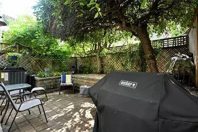 722 Boggs Ave, Pittsburgh, PA 15211 - Photo 29