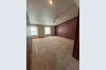 256 Finnin Rd, Allegheny Township, PA 15068 - Photo 25