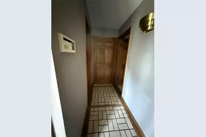 256 Finnin Rd, Allegheny Township, PA 15068 - Photo 21