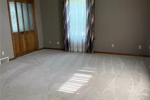 256 Finnin Rd, Allegheny Township, PA 15068 - Photo 11