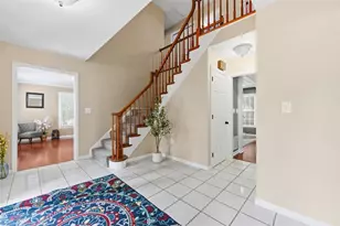 604 Jennifer Dr, Cranberry Township, PA 16066 - Photo 3