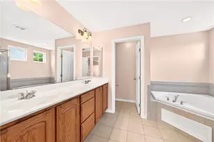 111 Walnut Dr, Robinson Twp, PA 15136 - Photo 25