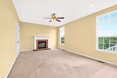 111 Walnut Dr, Robinson Twp, PA 15136 - Photo 7