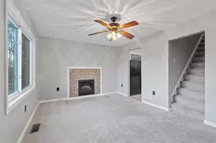 190 Pine Creek Rd, Pittsburgh, PA 15090 - Photo 9