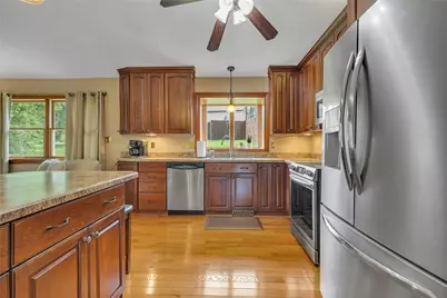 101 Paula Dr, Center Township, PA 15001 - Photo 7
