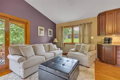 101 Paula Dr, Center Township, PA 15001 - Photo 11