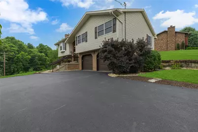 101 Paula Dr, Center Township, PA 15001 - Photo 3