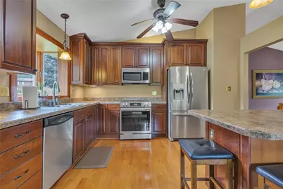 101 Paula Dr, Center Township, PA 15001 - Photo 5