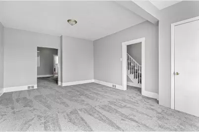 814 Woodward-Front, McKees Rocks, PA 15136 - Photo 3