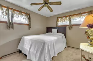 7297 Steubenville Pike, North Fayette, PA 15071 - Photo 15