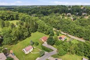1560 Rosemary Dr, Pittsburgh, PA 15090 - Photo 35