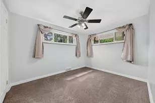 1560 Rosemary Dr, Pittsburgh, PA 15090 - Photo 23