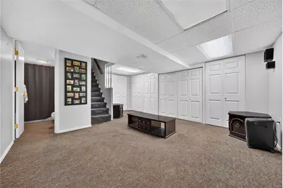 1560 Rosemary Dr, Pittsburgh, PA 15090 - Photo 25