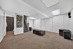 1560 Rosemary Dr, Pittsburgh, PA 15090 - Photo 25