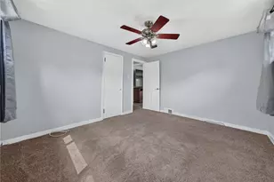 1560 Rosemary Dr, Pittsburgh, PA 15090 - Photo 19