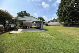 705 7th St, Jefferson/Mather, PA 15346 - Photo 17