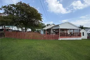 705 7th St, Jefferson/Mather, PA 15346 - Photo 5