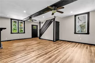 111 Mountain Ave, Pittsburgh, PA 15210 - Photo 3