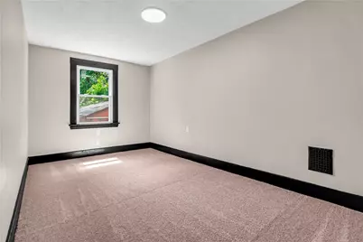 111 Mountain View Avenue, Pittsburgh, PA 15210 - Photo 15