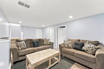 1431 Oak Dr, Pittsburgh, PA 15234 - Photo 21