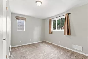 1431 Oak Dr, Pittsburgh, PA 15234 - Photo 17