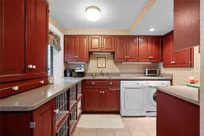 405 W Washington Boulevard, Grove City Boro, PA 16127 - Photo 41
