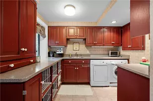 405 W Washington Blvd, Grove City Boro, PA 16127 - Photo 41