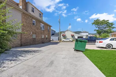 809 5th Ave, Coraopolis, PA 15108 - Photo 13