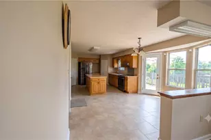 3129 Westwind Dr, Hampton, PA 15101 - Photo 7