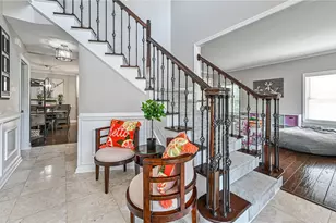 715 Breckland Dr, Seven Fields Boro, PA 16046 - Photo 3