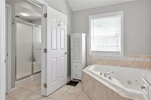 715 Breckland Dr, Seven Fields Boro, PA 16046 - Photo 21