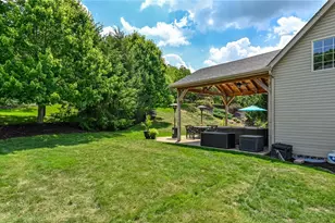 715 Breckland Dr, Seven Fields Boro, PA 16046 - Photo 35