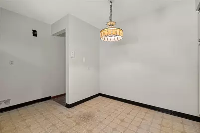 1056 Logan Road, Bethel Park, PA 15102 - Photo 7