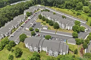 2202 Lenox Oval, Ross Twp, PA 15237 - Photo 37