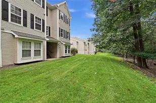 2202 Lenox Oval, Ross Twp, PA 15237 - Photo 31