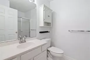 2202 Lenox Oval, Ross Twp, PA 15237 - Photo 17